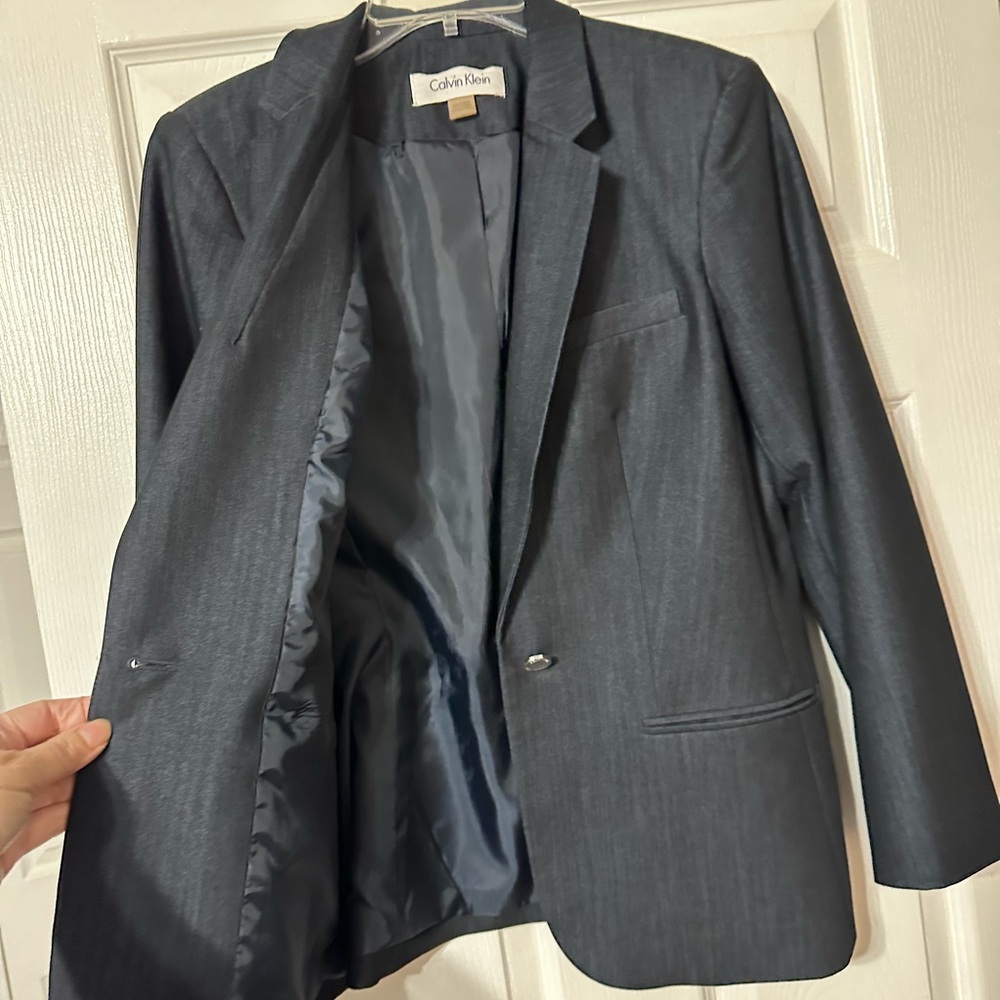 Calvin Klein Women’s Single Button Front Career Blazer - Picture 4 of 16